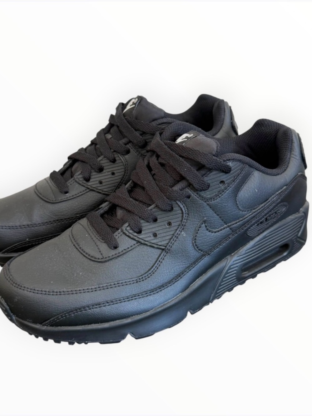 Nike Air Max 90 "Triple Black" (Youth Size 7Y / Women's 8.5) in great condition